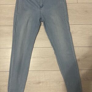High Waisted Light Skinny Jeans 🌐